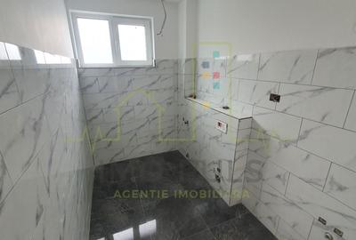 Apartament cu 2 camere decomandat în Lipovei - 4