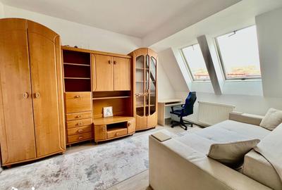 Apartament cu 2 camere, mobilat în Podul de Piatră - 15