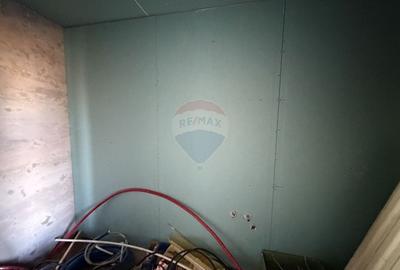 Casă cu 4 camere cu Canalizare în Exterior Vest - 13