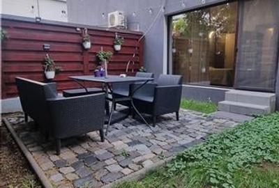 Studio Spatios cu Curte Proprie la Cativa Pasi de Mare, Mamaia Nord - 3