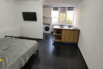 Inchiriez garsoniera mare 32mp complet utilata mobilata, dau in chirie - 2