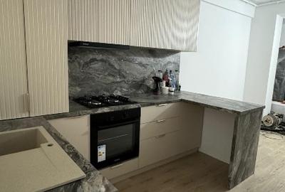 Apartament cu 2 camere decomandat în Tomis Nord - 1