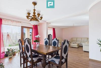 Vila spa?ioasa 5 camere, 2 niveluri langa ora? - 2