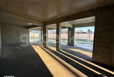 Spațiu comercial, de 94 mp, în Palazu Mare - 2