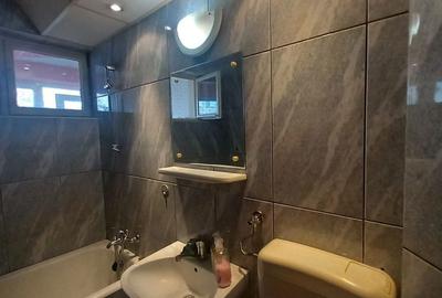 Apartament cu 3 camere decomandat în Republicii - 6