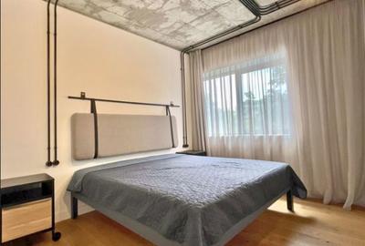 Apartament cu 3 camere, mobilat în Tei - 1
