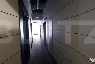 Spațiu comercial, de 71 mp, în Central - 2