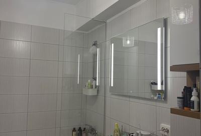 Apartament cu 3 camere semidecomandat, mobilat în Central - 2