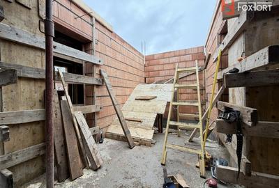 Casă individuală cu 4 camere cu Canalizare în Sânandrei - 5