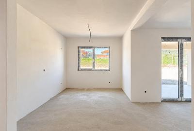 Casă individuală cu 4 camere cu Teren 538 Mp în Chinteni - 8
