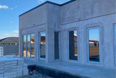 Casă cu 4 camere în Exterior Vest - 4