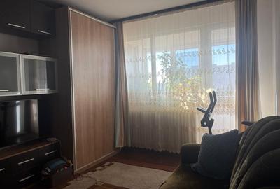 Apartament cu 2 camere semidecomandat, mobilat în Apărătorii Patriei - 5