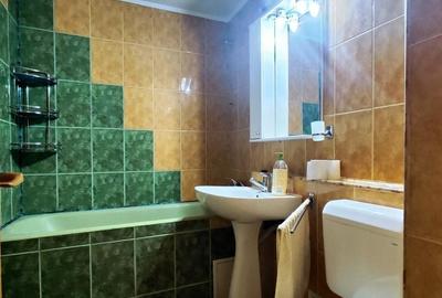 Inchiriez Apartament 3 camere,Decomandat,Ultracentral,Campina,Prahova - 4