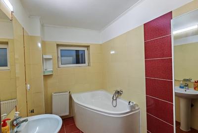 Apartamant 3 camere, bloc nou LOC DE PARCARE IN SUBTERAN - 9