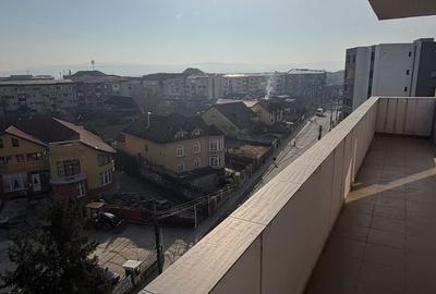 Apartament cu 3 camere decomandat în Exterior Vest - 2