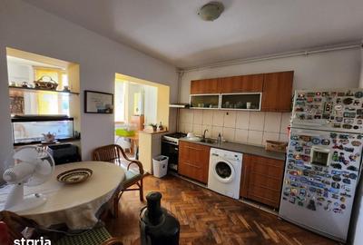 Apartament cu 4 camere în Cetate - 14