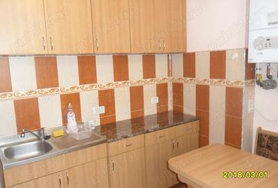 Inchiriez apartament 2 camere, liber de la 1 Febr. - 6