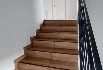 Casă cu 3 camere cu Canalizare în Micești - 4