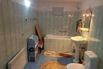 Casă cu 7 camere cu Teren 660 Mp în Corbii Mari - 7