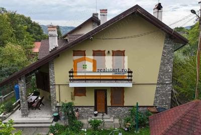 Casă cu Teren 1800 Mp în Est - 7