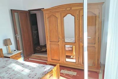 Apartament cu 4 camere decomandat în Central - 3