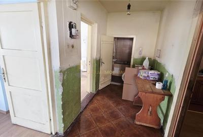 CASA 2 CAMERE 70 MP TEREN 601 MP DAMBUL ROTUND - 7