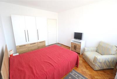 Apartament cu 2 camere semidecomandat în Olimpia-Stadion