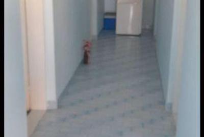 Casă cu 4 camere cu Teren 600 Mp în Central - 2