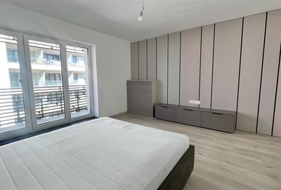 Garsonieră decomandată, mobilată în Tractorul - 3