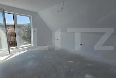 Apartament cu 3 camere decomandat în Central - 2