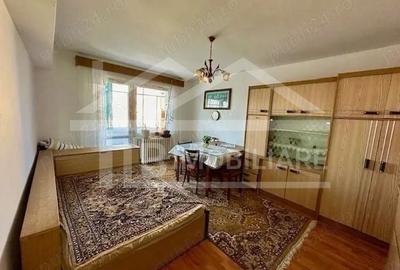 Apartament cu 3 camere decomandat în Unirii