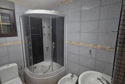 Casă cu Teren 270 Mp în Vânători - 2
