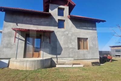 Casă cu 5 camere în Tărlungeni - 16