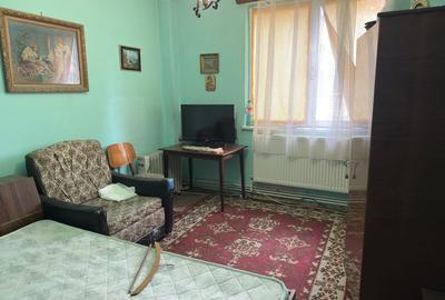 Apartament cu 2 camere nedecomandat în Central - 2