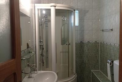 Casa / vila Gavana 3  , mobilata / utilata , finisaje clasice ! - 13