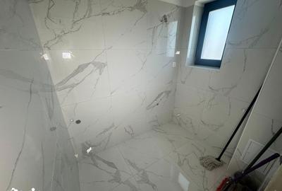 Casă cu 4 camere cu Canalizare în Central - 6