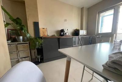 P-ta Iancului metrou, bl.1980, mobilat,utilat,geam la baie,balcon,AC,renovat. - 4