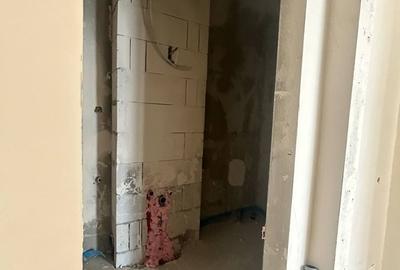 Apartament cu 3 camere semidecomandat în Florești - 5