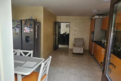 Casă cu Teren 470 Mp în Central - 5