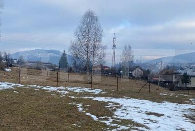 Teren de 1519 mp, în Central - 2