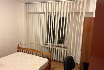 Apartament cu 3 camere decomandat în Virtuții - 4