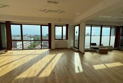 Apartament cu 3 camere, mobilat în Complex Studențesc - 2