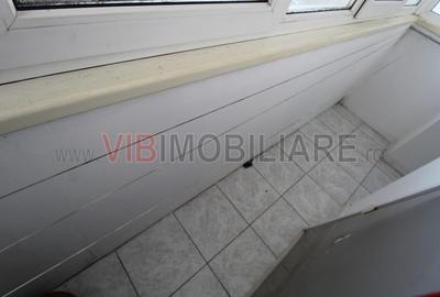 Calea Calarasilor - Piata Muncii - 2 balcoane - bloc mixt - 10