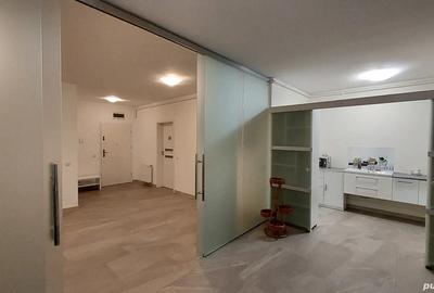 Apartament cu 3 camere decomandat în Europa - 6