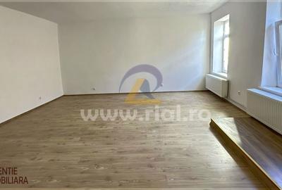 Spațiu comercial, de 122 mp, în Ultracentral - 10