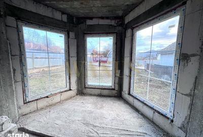 Casă cu 6 camere cu Teren 600 Mp în Central - 3