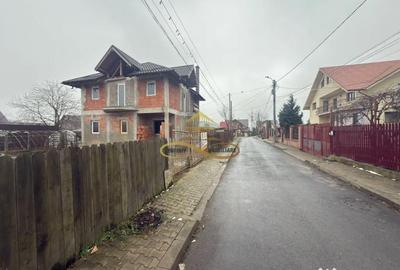 Casă cu 4 camere cu Canalizare în Calea Moldovei - 11