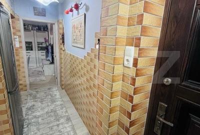 Apartament de vanzare, cu 2 camere, 42 mp, zona 14 Mai - 3
