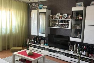 Apartament cu 2 camere decomandat în 13 Decembrie - 3
