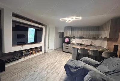 Apartament cu 3 camere decomandat în Traian - 4